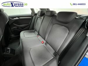 Audi A3 Sportsback 30TFSI Automatic, Reversing cam - Image 4