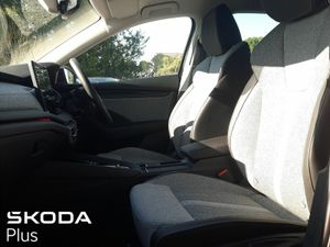 Skoda Octavia **VERY RARE STOCK**SELECTION BOX 1.5 - Image 3