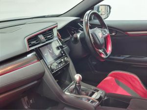 Honda Civic Hatchback Type R GT - Image 2