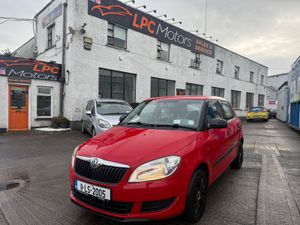 Skoda Fabia 2011 - Image 2