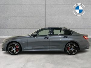 BMW 3-Series 330e M Sport Saloon - Image 4