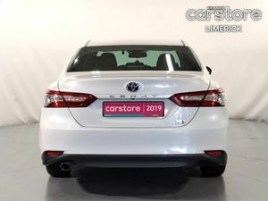 Toyota Camry 2.5 HYBRID AUTO - Image 4
