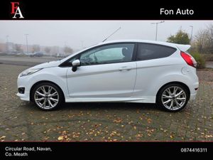 Ford Fiesta 1.0 PETROL ZETEC WHITE EDITION MODEL * - Image 4