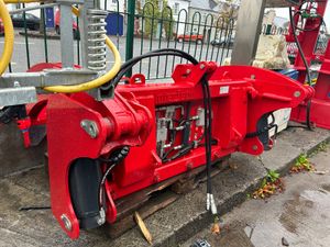 New InterTech Bale Shear - Image 4