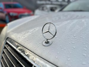 ==STUNNING CAR//LOW MILES//EXCELLENT CONDITION== - Image 3