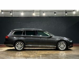 Volkswagen Passat 1.4 AUTOMATIC - HALF LEATHER UPH - Image 3