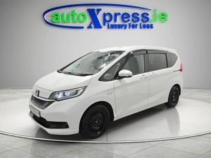 Honda Freed HYBRID G Automatic, 7 Seat Reversing c - Image 3