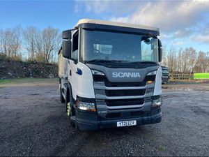 2021 Scania 6 Wheel Tar Tipper - Image 2