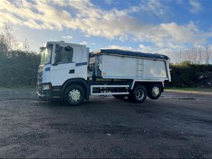 2021 Scania 6 Wheel Tar Tipper - Image 4