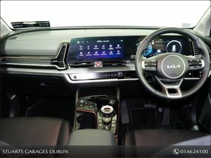 Kia Sportage PHEV SPECIAL EDITION **BLACK LEATHER - Image 4