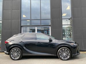 Lexus RX450H + Premium Plus AWD Auto (PHEV) - Image 4