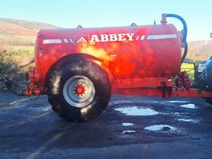 2014 Abbey 2500 Gallon Tanker - Image 2
