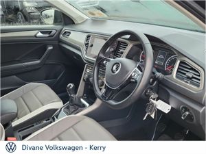 Volkswagen T-Roc DESIGN 2.0 TDI 115BHP - Image 4