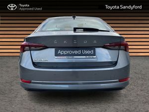 Skoda Octavia AMBITION 2.0 TDI 115HP // AIR CON // - Image 4