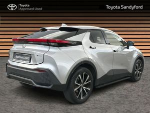 Toyota C-HR NEW MODEL HYBRID SPORT // HEATED SEATS - Image 2