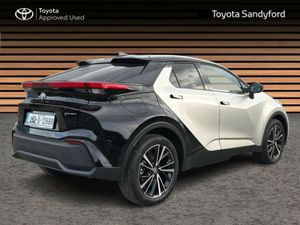 Toyota C-HR PHEV 2.0 PREMIERE // PANORAMIC ROOF // - Image 2