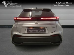 Toyota C-HR HYBRID SOL - Image 4
