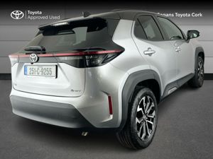 Toyota Yaris Cross Luna Sport - Image 2