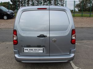 2021 Vauxhall Combo 2300 L2 Sportive - Image 4