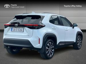 Toyota Yaris Cross YARIS CROSS L-SPORT MONO - Image 2