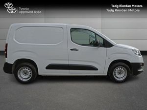 Toyota Proace City 1.5 GX SWB 650KG *PRICE REDUCTI - Image 3