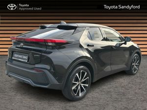 Toyota C-HR NEW MODEL HYBRID SPORT // HEATED SEATS - Image 2