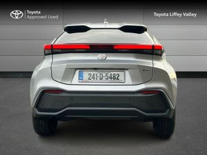 Toyota C-HR Hybrid Sport - Image 4