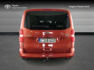 Toyota Proace VERSO SHUTTLE 9 Seater - Image 4