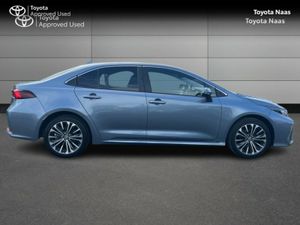 Toyota Corolla COROLLA LUNA SPORT SALOON - Image 3