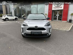Toyota Yaris Cross LUNA SPORT BI TONE - Image 4