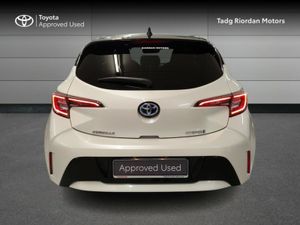 Toyota Corolla HYBRID L/SPORT HB - Image 4