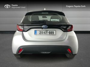 Toyota Yaris HYBRID LUNA 4DR AUTO - Image 4
