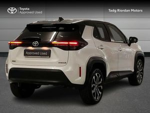 Toyota Yaris Cross LUNA SPORT - Image 2