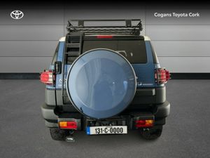 Toyota Land Cruiser FJ V6 - Image 4