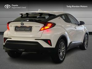 Toyota C-HR 1.8 HYBRID SOL - Image 2
