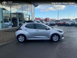 Toyota Yaris 1.5 HYBRID LUNA 4DR AUTO*** GUARANTEE - Image 3