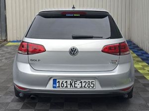2016 Volkswagen Golf 1.6D TDI Highline - Image 3