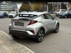 Toyota C-HR HYBRID SPORT - Image 2