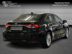 Toyota Corolla HYBRID LUNA - Image 2