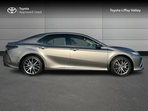 Toyota Camry CAMRY PLATINUM EDITION - Image 3