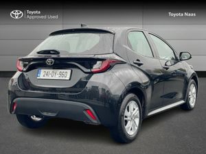 Toyota Yaris YARIS 1.5 LUNA - Image 2