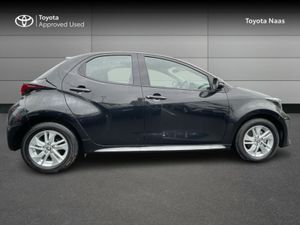 Toyota Yaris YARIS 1.5 LUNA - Image 3