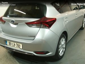 Toyota Auris AURIS Hybrid Luna - Image 2