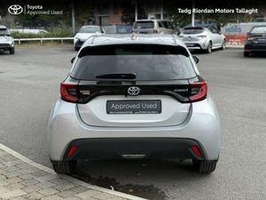 Toyota Yaris 1.5 HYBRID L/SPORT*** GUARANTEED €150 - Image 4