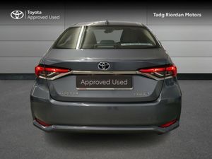 Toyota Corolla LUNA SALOO HYBRID *PRICE REDUCTION* - Image 4
