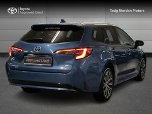 Toyota Corolla HYBRID SOL T/S - Image 2
