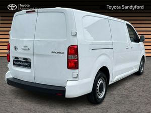 Toyota Proace 2.0 DIESEL LWB GX // AIR CONDITIONIN - Image 2