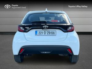 Toyota Yaris YARIS 1.0 LUNA - Image 4