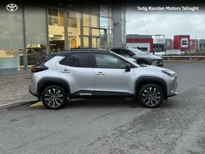 Toyota Yaris Cross YARIS CROSS LUNA SPORT *** DEMO - Image 3