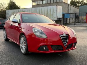 ALFA ROMEO GIULIETTA 2015 RED - Image 3
